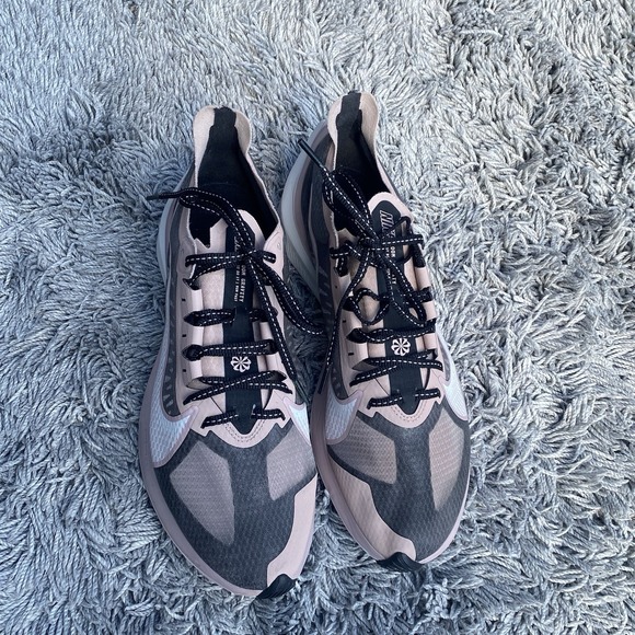 Nike Zoom Gravity 'Black Stone Mauve' Womens 10 US Running Sneakers BQ3203-006 - Picture 1 of 16